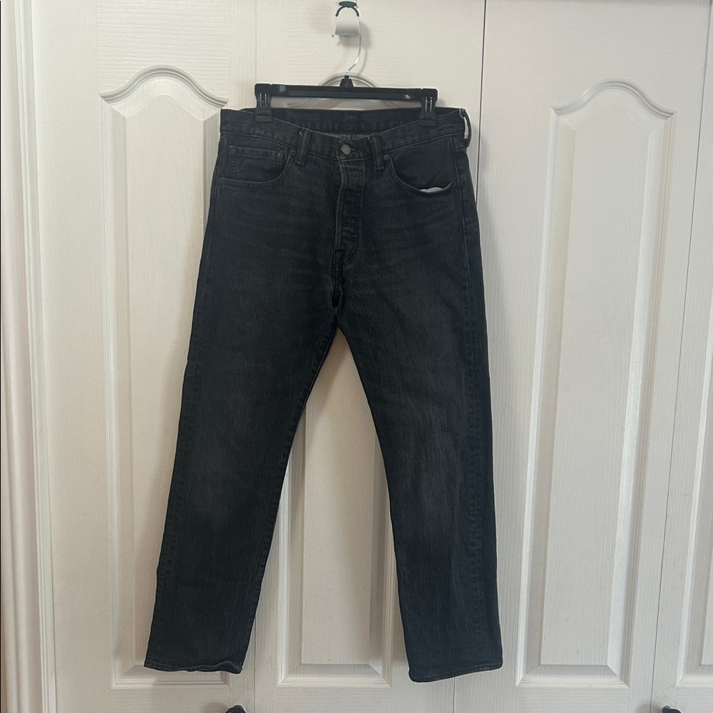 Men's Black Levi’s 501 Jeans Button fly